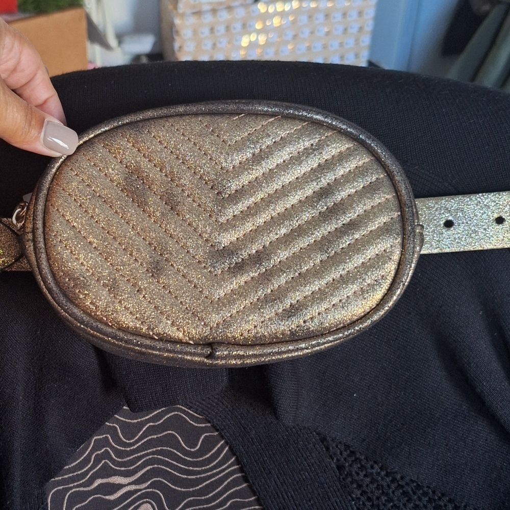 Steve Madden Fanny Pack/Belt Purse